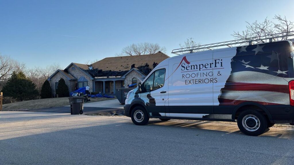 Semper Fi Roofing Contractors in the Milwaukee, WI, area