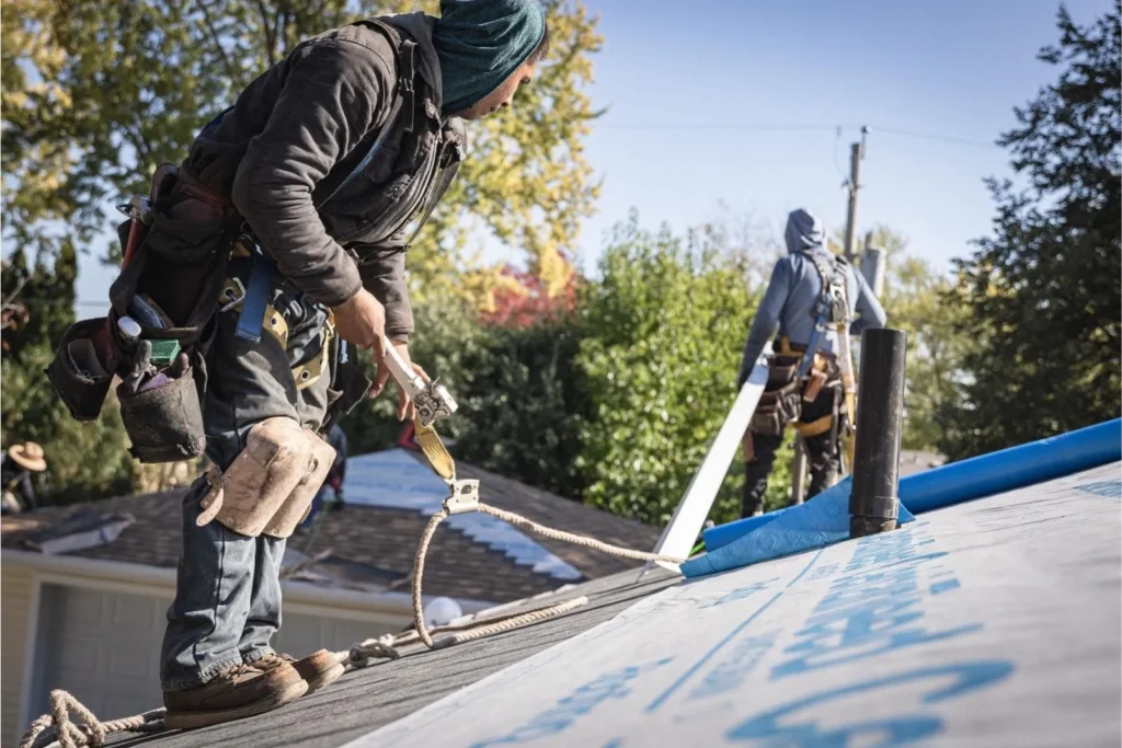 Milwaukee roofing specialist